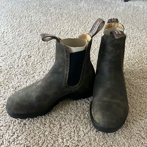 Blundstone Chelsea Boots